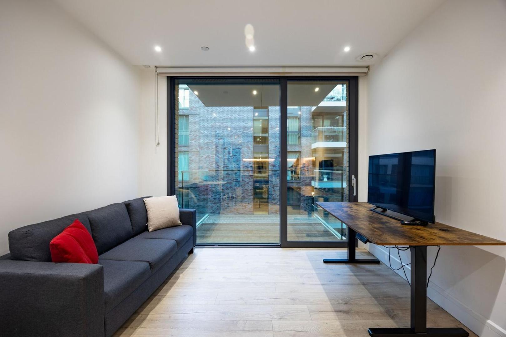 Modern 1-bedroom - Aldgate,